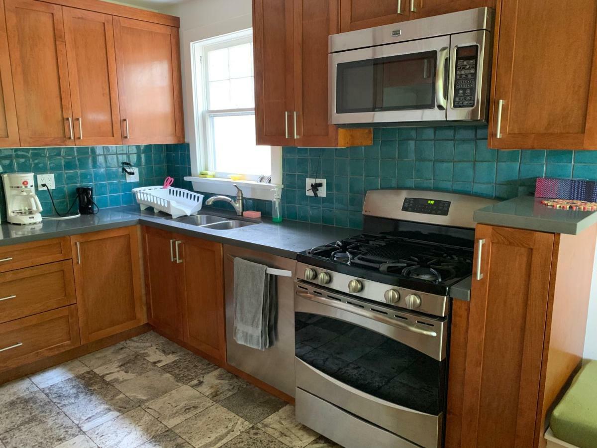 West Point Grey Guest House Лэнгли Экстерьер фото